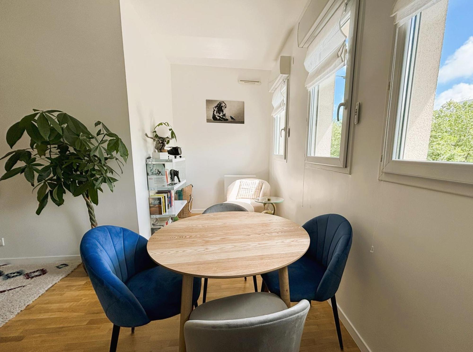 Apartamento Le Boudoir - 2 Pieces Et Parking Le Plessis-Robinson Habitación foto